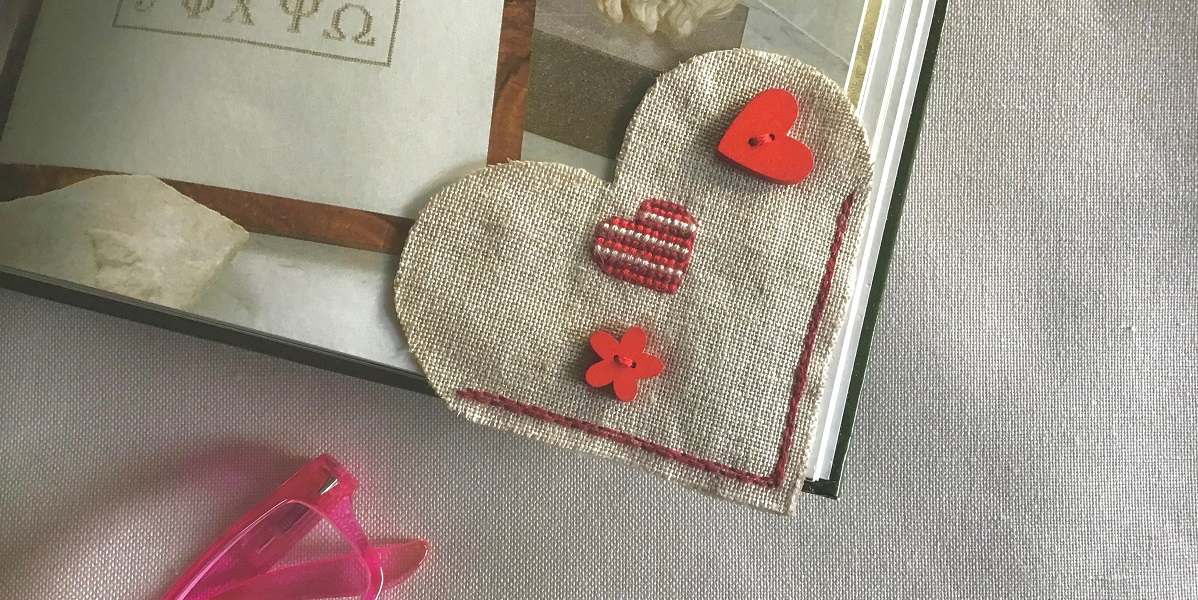 Tutorial segnalibro ricamato per San Valentino